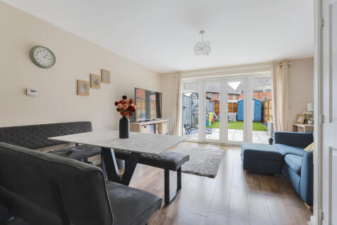 Burgess Road, Horley, Surrey, RH6