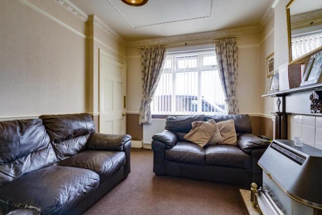 Lounge 2