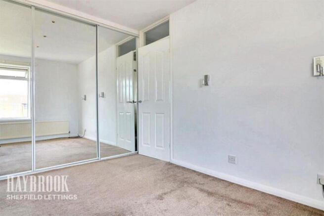 3 bed End of Terrace to rent Image 7