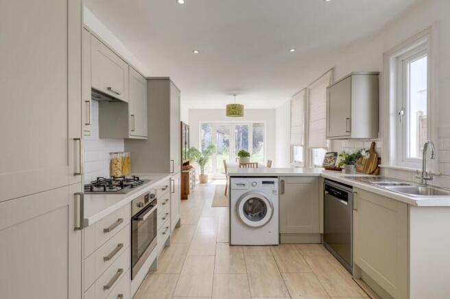 Kitchen & Dining Room