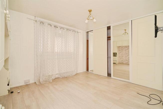 2 bed Detached Bungalow for sale Image 11