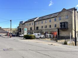 8, Riverview, Oldham Road, Ripponden, Sowerby Bridge HX6 4BL