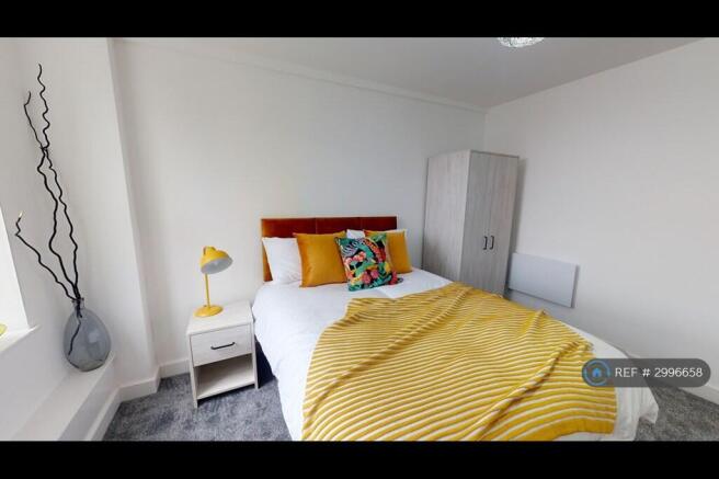 1 bed Flat to rent Image 4