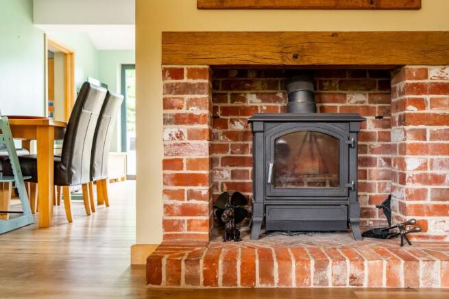 Multi-fuel stove