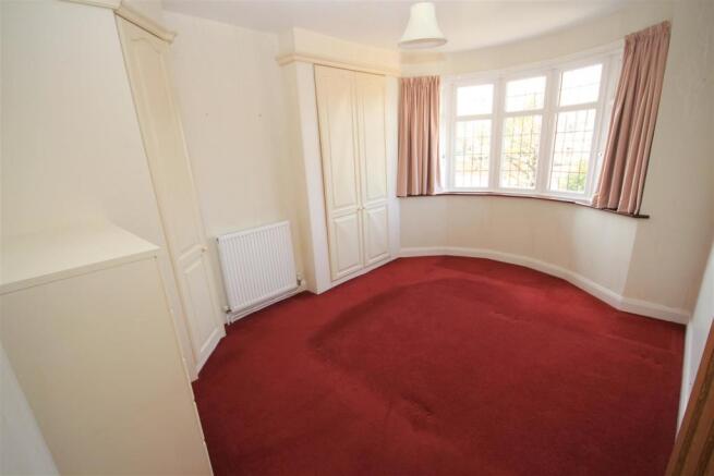 bedroom 4.jpg