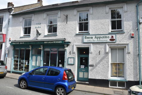 Alma, Llandysul