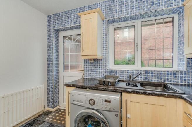 3 bed Detached Bungalow for sale Image 6