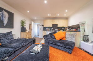 Flat 4, 66, Howard Road, Southampton SO15 5BJ