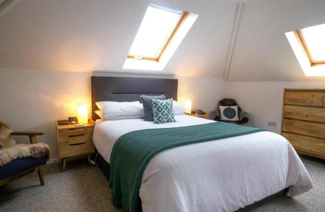 Bedroom1.jpg