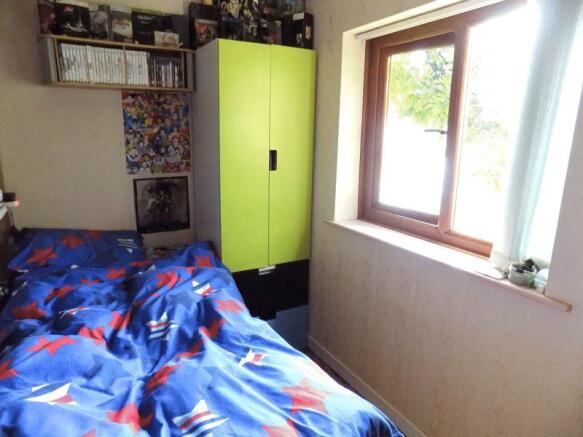 Photo 4