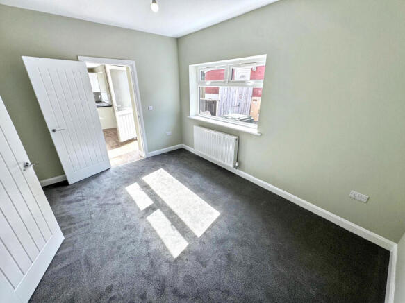 3 bed Bungalow to rent Image 5