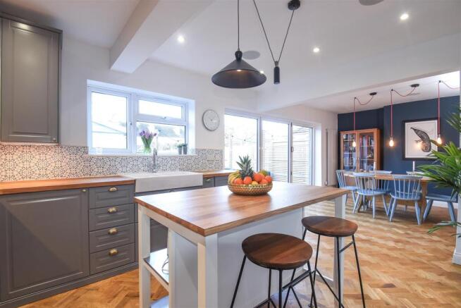 Kitchen/Dining Room
