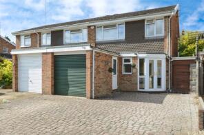 60, Waveney Road, Harpenden AL5 4QY