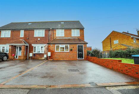 Brickmakers Lane, Hemel Hempstead, HP3