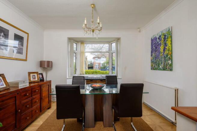 3 bed Semi-Detached for sale Image 6