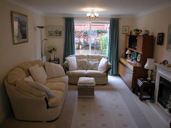 Photo 3