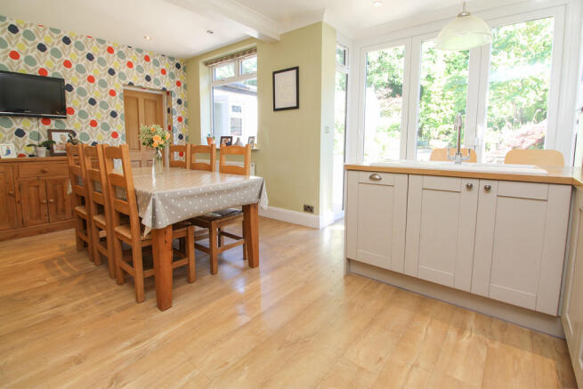 Kitchen / Diner