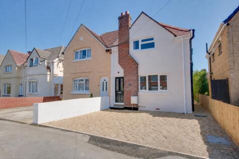 Itchen! No Forward Chain! Fully Refurbished! Sociable Kitchen!