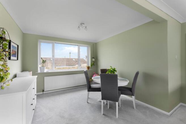 3 bed Semi-Detached for sale Image 8