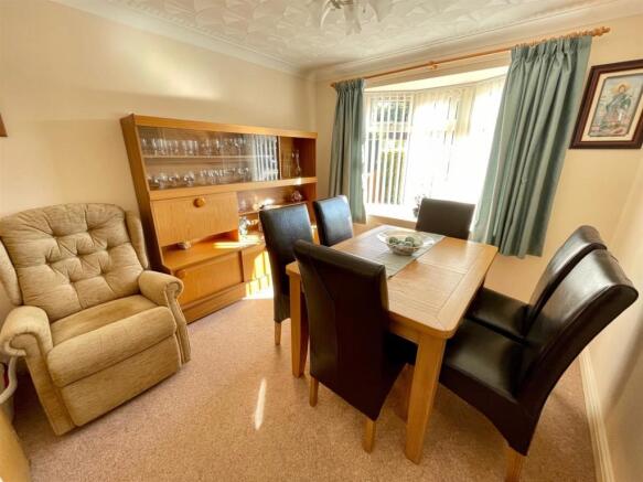 BEDROOM THREE / DINING ROOM