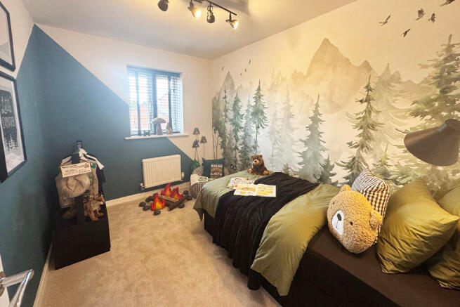 3 bed House for sale Image 8