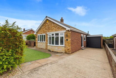 Primrose Dene, Byram, Knottingley, WF11 9DS