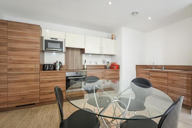 kitchen (Main)