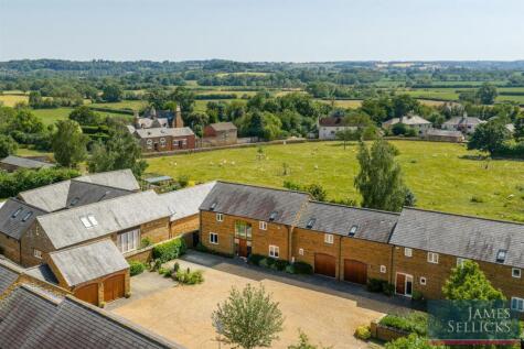 Manor Farm Lane, Drayton, Market Harborough
