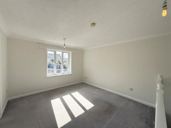 Livingroom.jpg