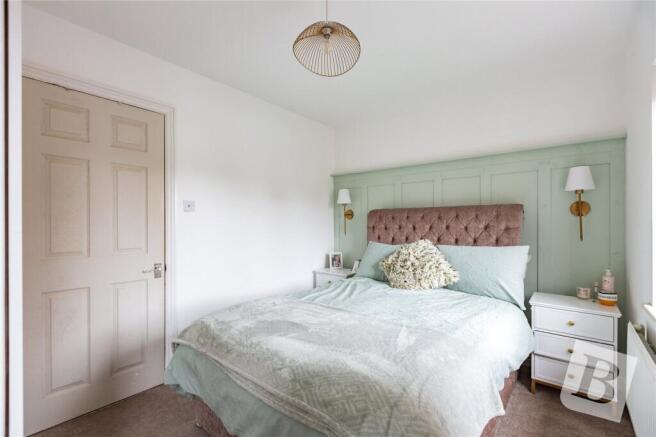 Langham Drive, Rayleigh, Essex, SS6 photo 3