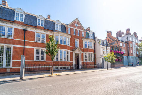 Blackstock Road, Highbury, N5