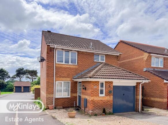 Well Presented Three Bedroom Detached Home with S