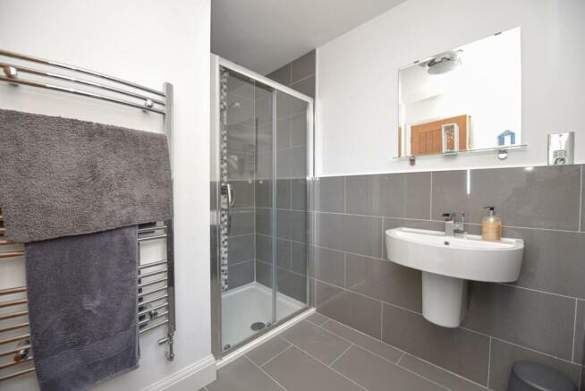 Bedroom Four En-suite