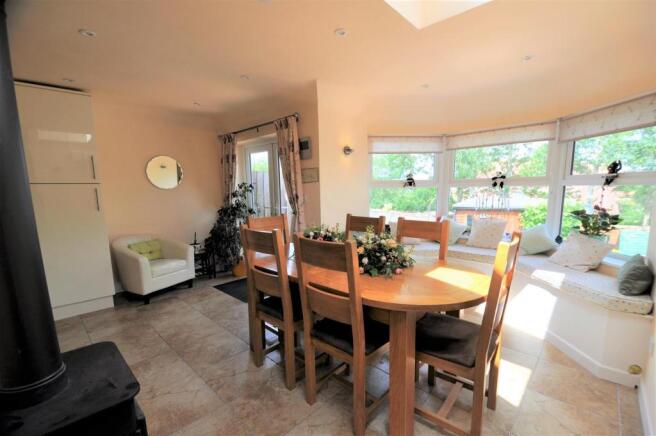 Extended Dining/ Family Room
