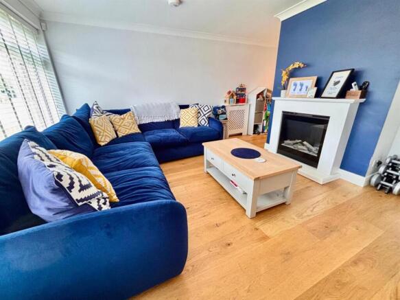 Living room.jpeg