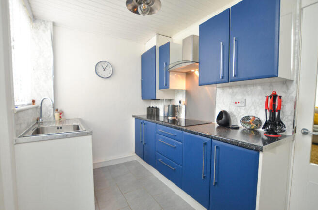 Photo 11