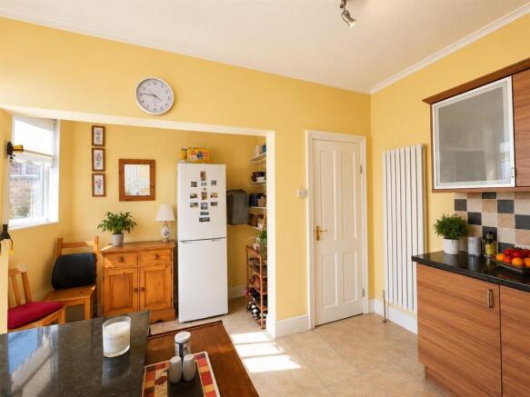 4 bed End of Terrace for sale Image 6