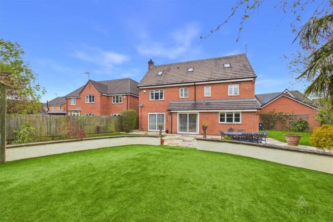 Booth Drive, Ashbourne, Derbyshire photo 2