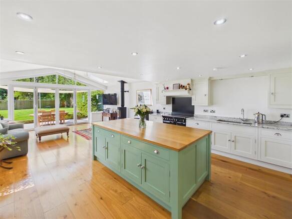Kitchen/Living Room