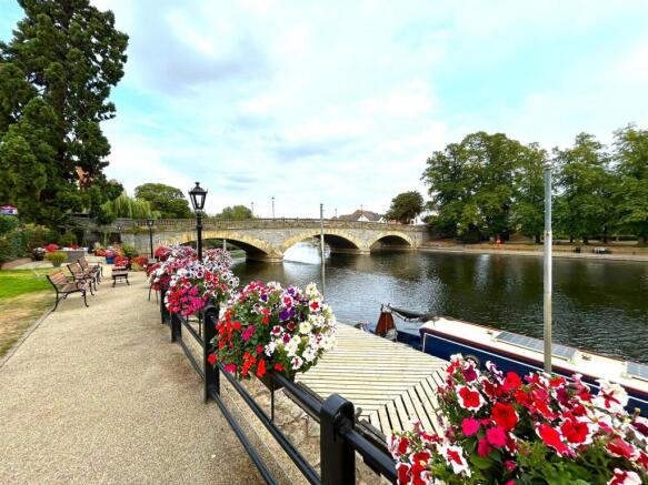 Set on a Riverside Community