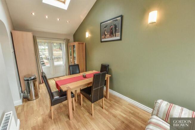 EXTENDED DINING / SITTING ROOM