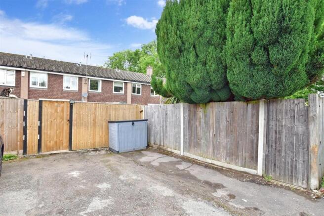 Driveway/Parking