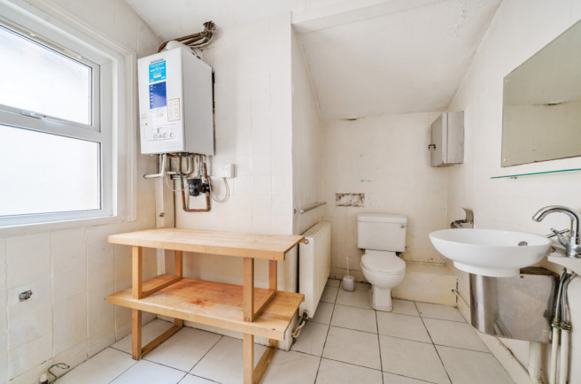 Bathroom (1)