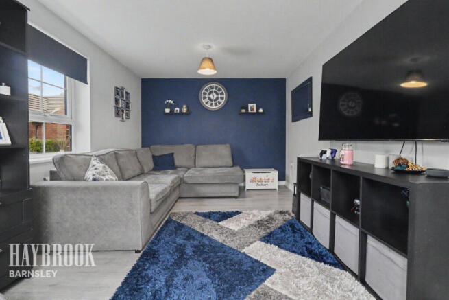 3 bed Detached for sale Image 11