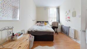 4, Burchett Terrace, Woodhouse, Leeds LS6 2LR