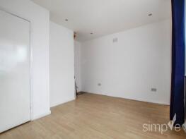 4, Yeading Court, Masefield Lane, Hayes UB4 9AJ