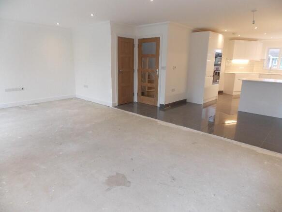 Lounge/dining room