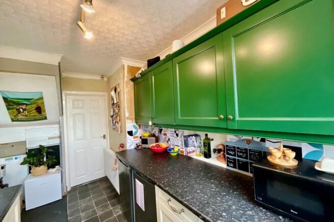 2 bed Semi-Detached for sale Image 7