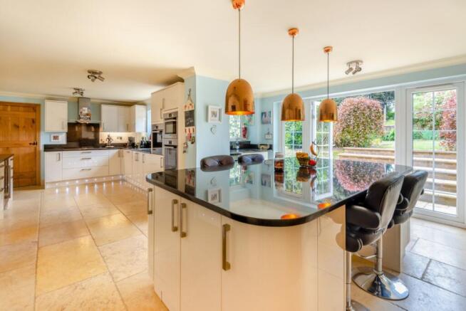 Kitchen/Breakfast