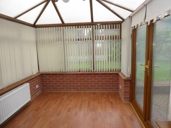 Briarbeck, Shelfield, Walsall, WS4 photo 4